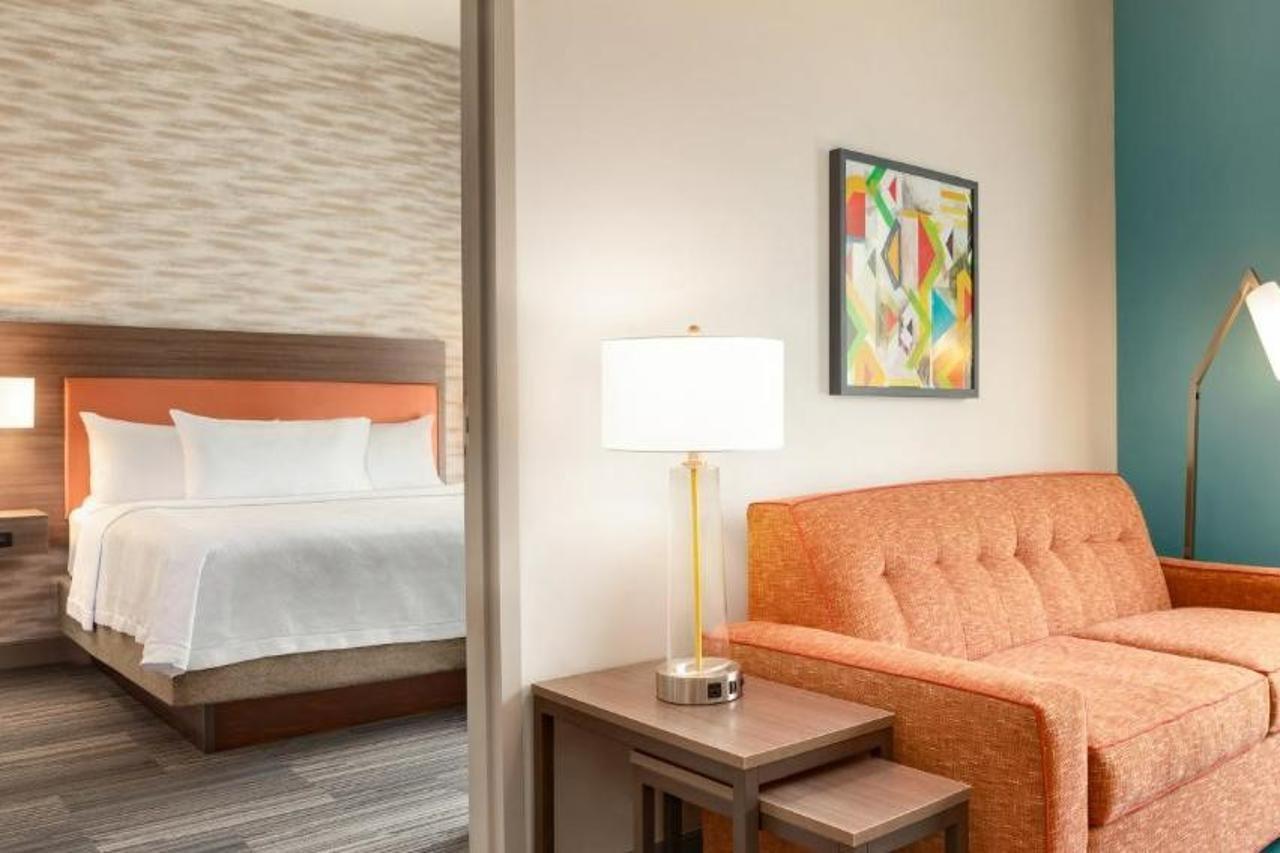 Home2 Suites By Hilton Bismarck Bagian luar foto